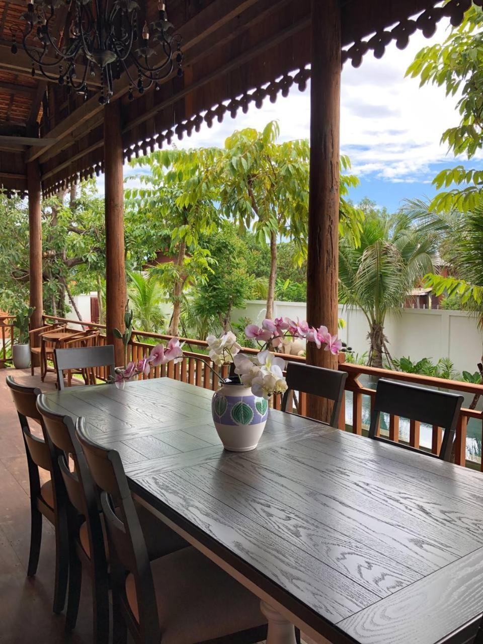 Isann Lodge Siem Reap Exterior photo