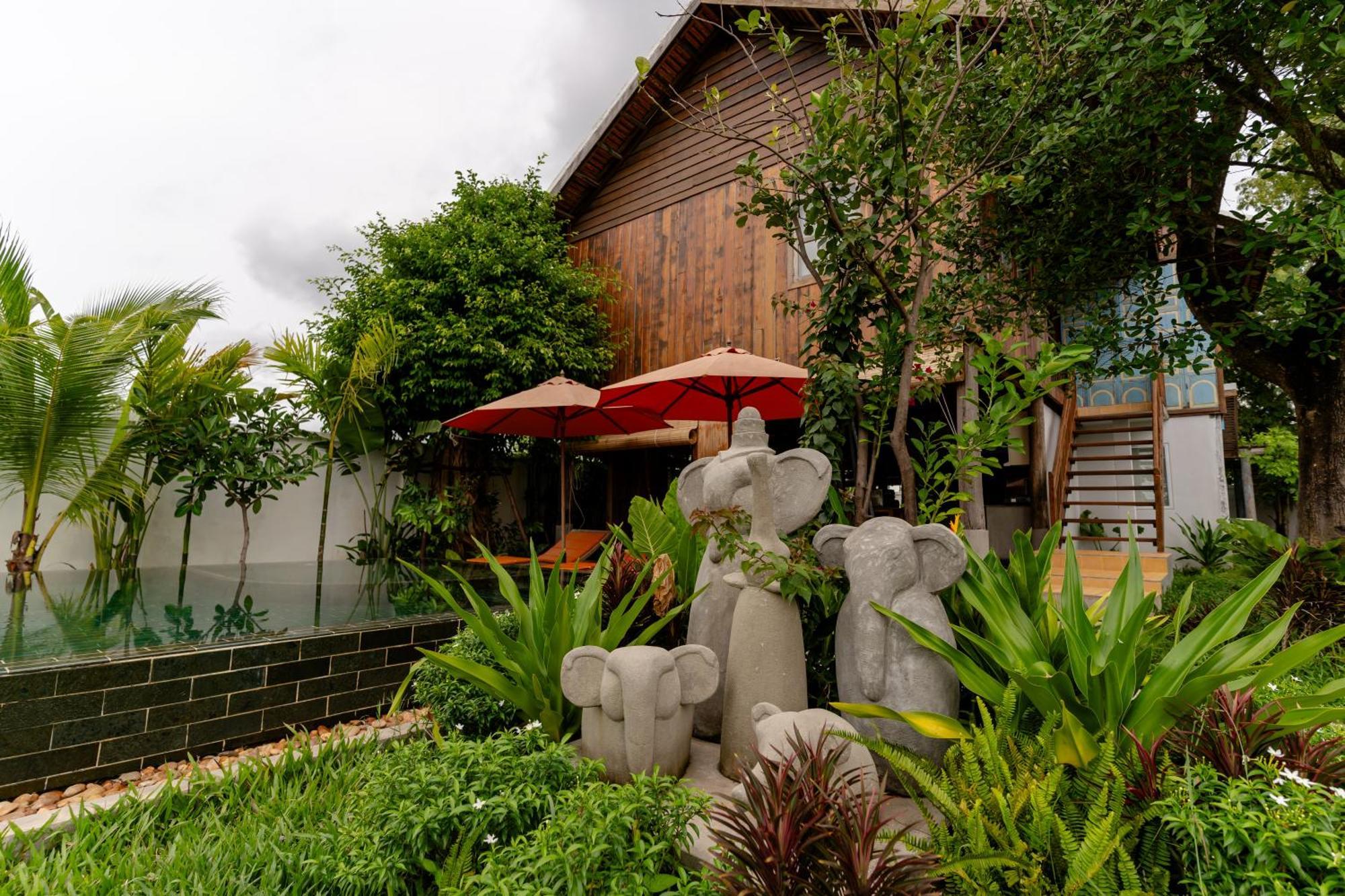Isann Lodge Siem Reap Exterior photo