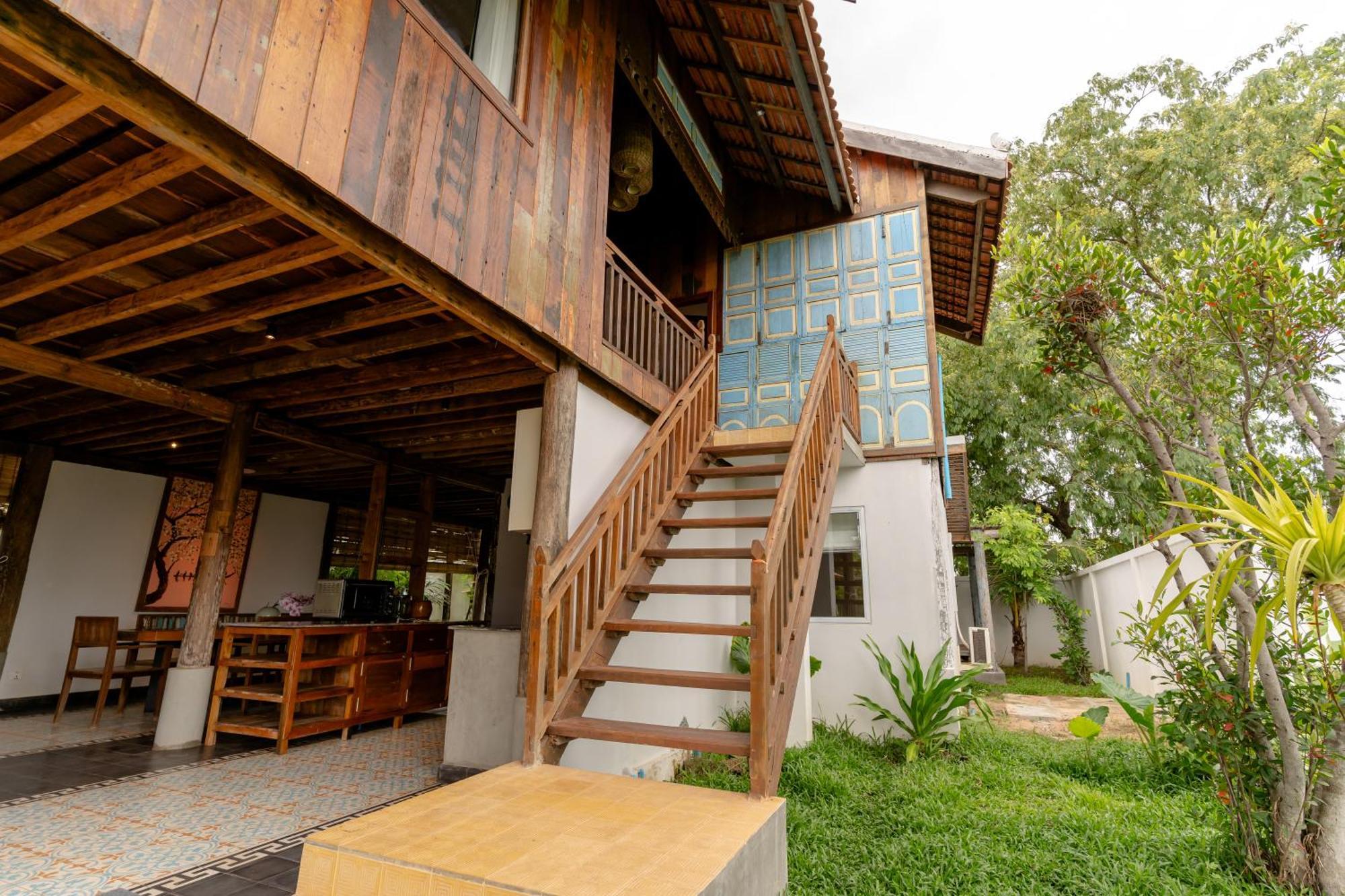 Isann Lodge Siem Reap Exterior photo