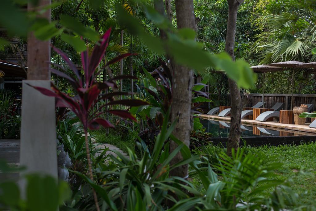 Isann Lodge Siem Reap Exterior photo