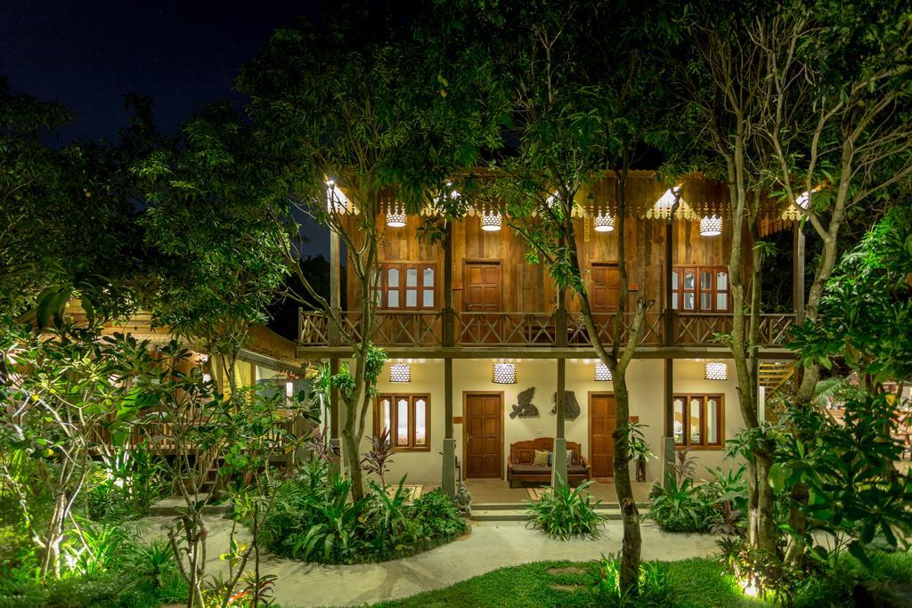 Isann Lodge Siem Reap Exterior photo