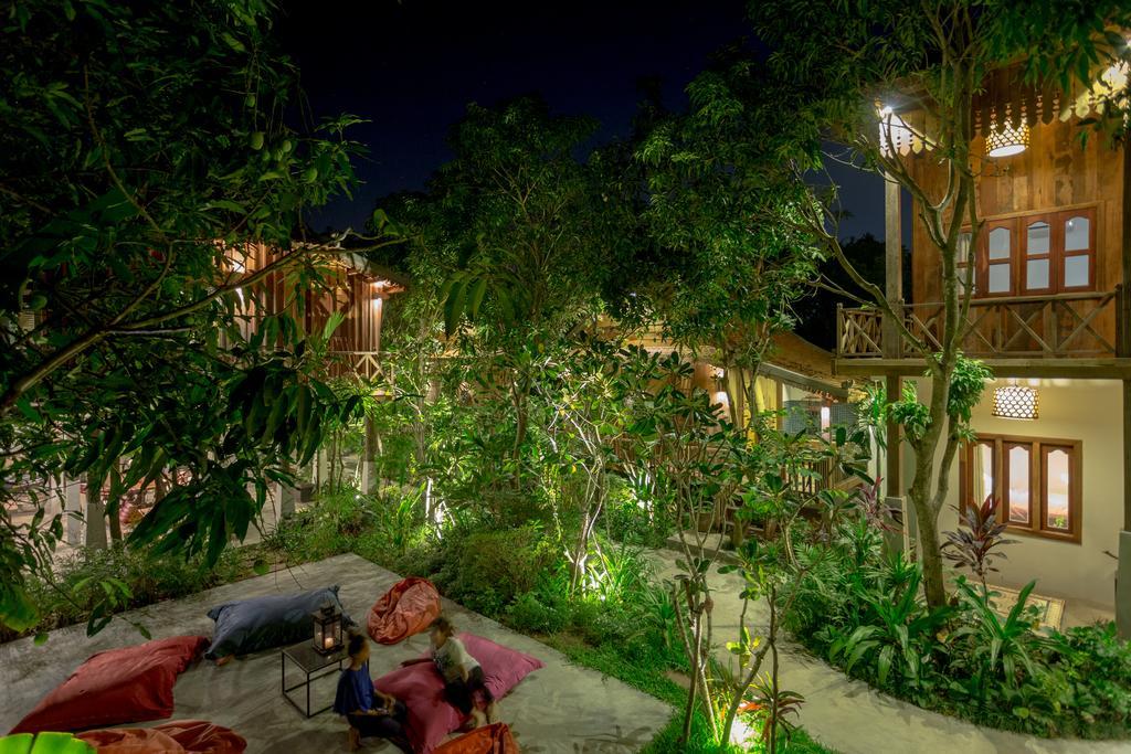 Isann Lodge Siem Reap Exterior photo